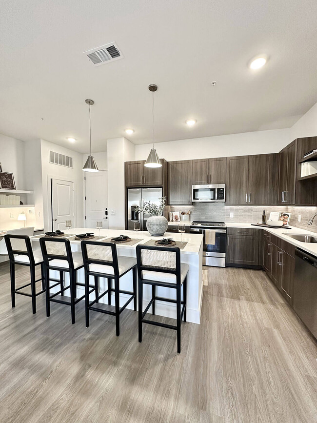 Building Photo - Ovation at Galatyn Park Apartments