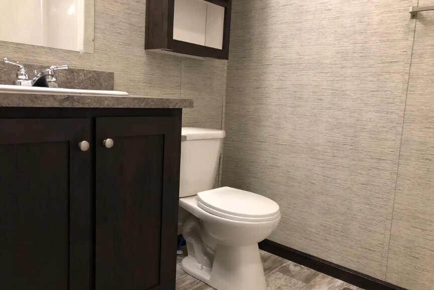 Building Photo - 114 Applewood Ln