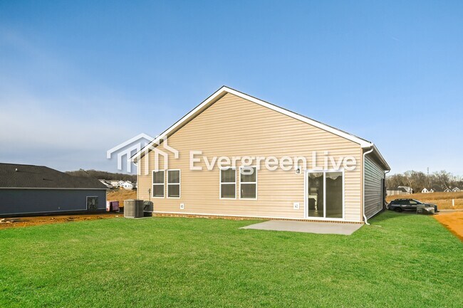 Building Photo - 692 Shoemaker Ln