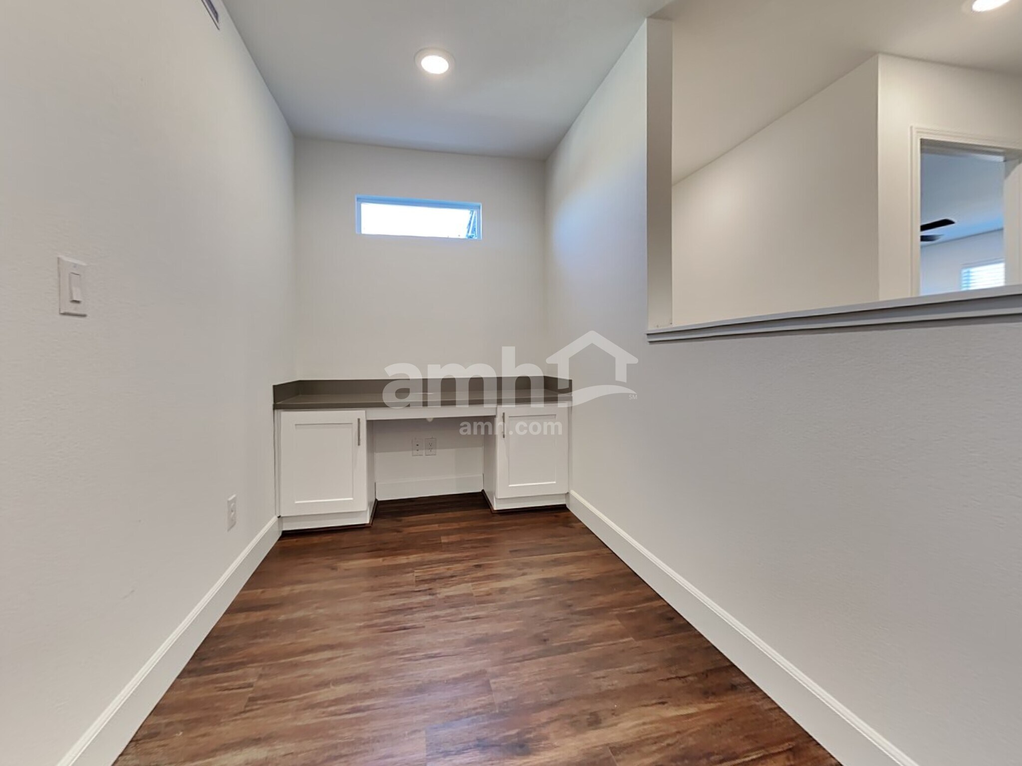 Building Photo - 8939 Tiger Tooth Ave