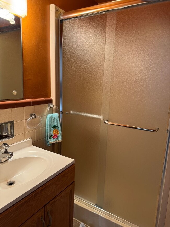 Building Photo - Spacious Brick Home in Desirable Inglewood – East Nashville