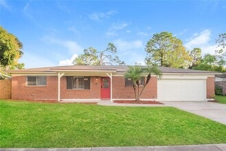 Building Photo - 115 Westwood Dr