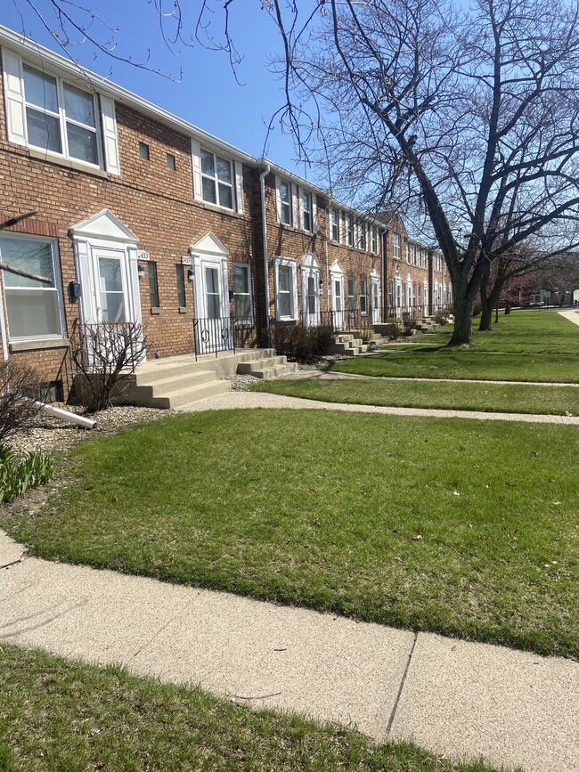 Building Photo - 2439 169th St