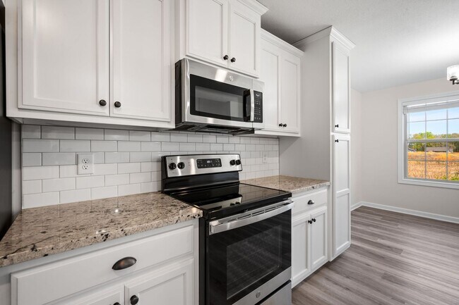 Building Photo - Beautiful Single-Family Home With A Community Park