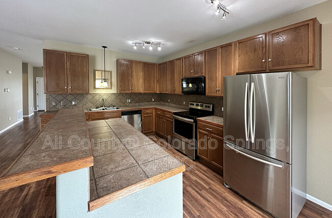 Building Photo - 2289 Gilpin Ave