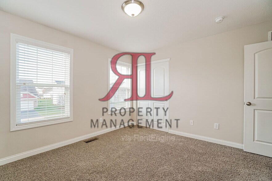 Building Photo - 567 Eagle Walk Rd