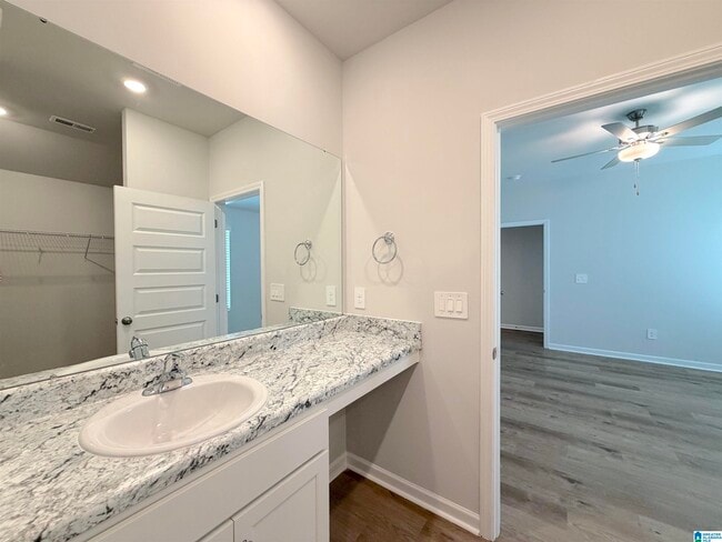 Building Photo - 155 CHALLENGER Way