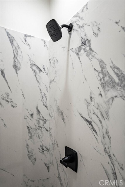 Building Photo - 740 S Stanley Ave