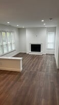 Building Photo - 601 Queens Rd