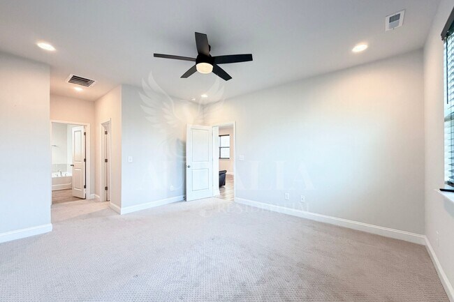 Building Photo - 219 Wood Orchid Ln