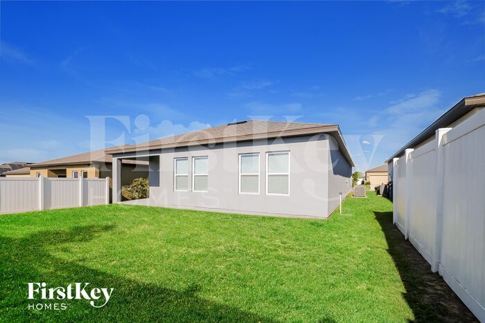 Building Photo - 343 Eaglecrest Dr