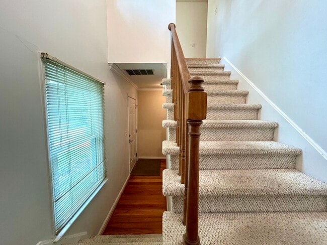 Building Photo - 1210 Somersby Ln