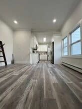 Building Photo - 21 Church St