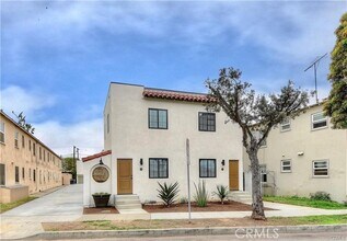 Building Photo - 375 Termino Ave
