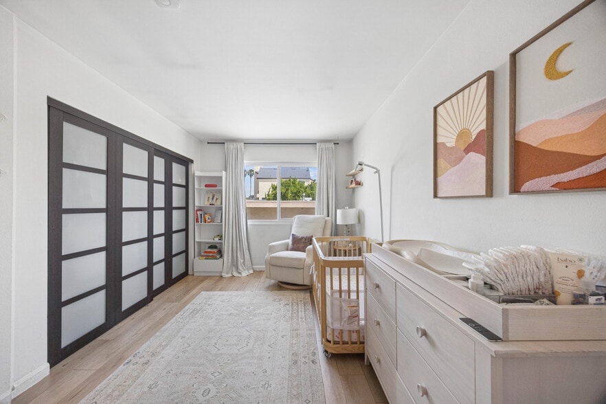 Building Photo - 11734 Avon Way