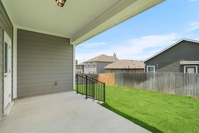 Building Photo - 313 McLintock Rd
