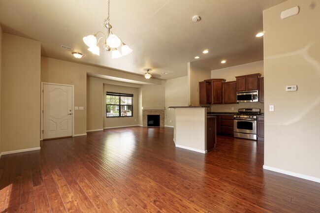 Building Photo - 5604 Saint Patrick View