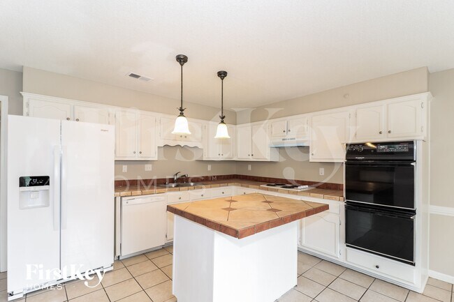 Building Photo - 1816 Cheshunt Ln