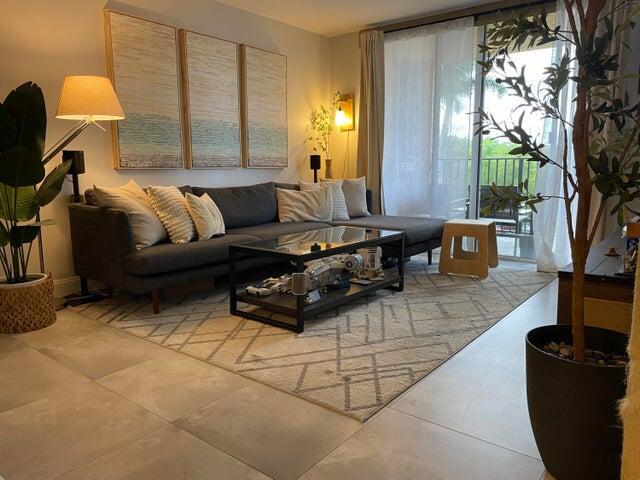 Building Photo - 1200 Scotia Dr