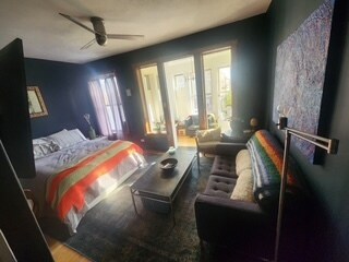 Building Photo - 1020 E 46th St