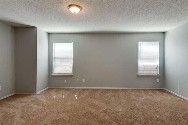 Building Photo - 3821 Bandera Ranch Rd