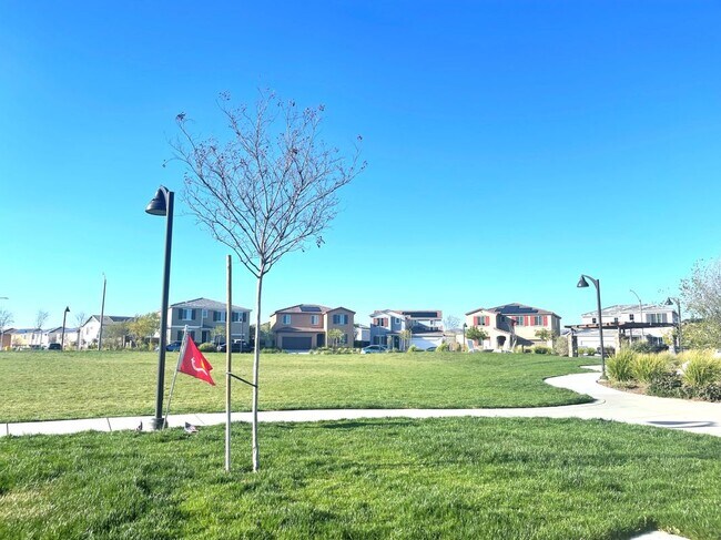 Building Photo - 29157 sunforest