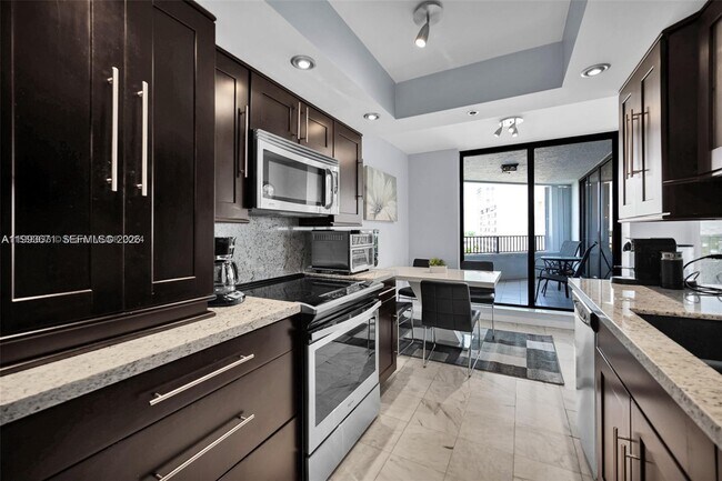 Building Photo - 300 Three Islands Boulevard