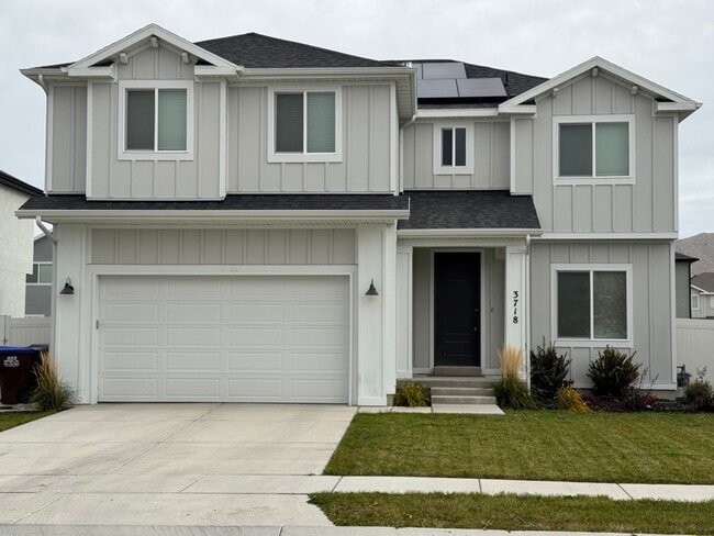 Building Photo - 3718 N Browning St