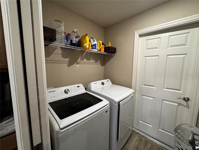 Building Photo - 1391 Mountain Flower Ln