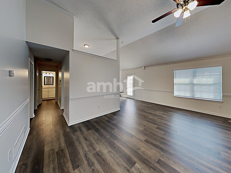 Building Photo - 2383 Bethany Dr