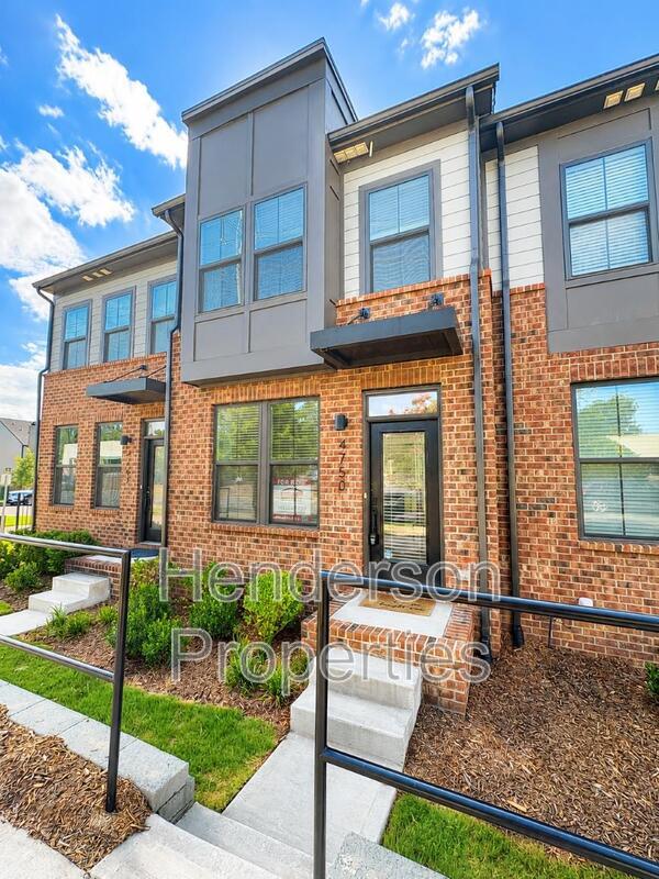 Building Photo - 4750 Chastain Ave