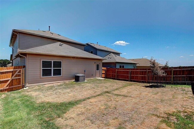 Building Photo - 10404 Hatton Ln