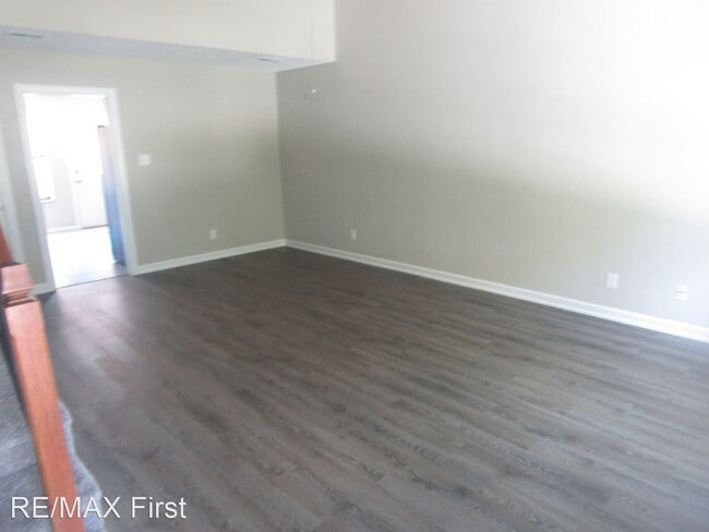 Building Photo - 3 br, 2 bath House - 218 S. Magnolia St.