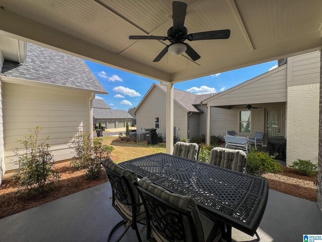 Building Photo - 4740 Arden Wy