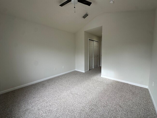 Building Photo - Bartram Townhome, Gated Community with Awesome Views!