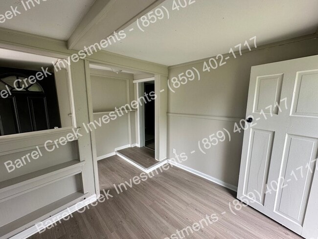 Building Photo - Spacious 3-Bedroom, 1-Bath Home with Newly...