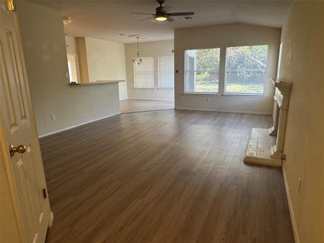 Building Photo - 1107 Bohica Way