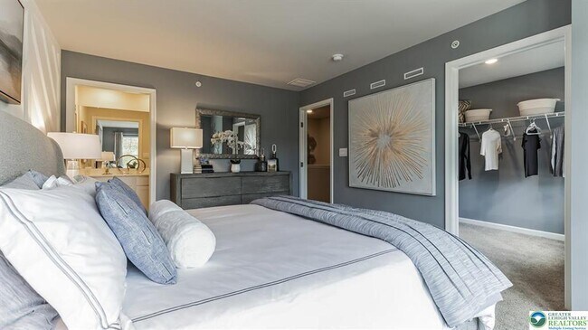 Building Photo - 1253 Susan Cir