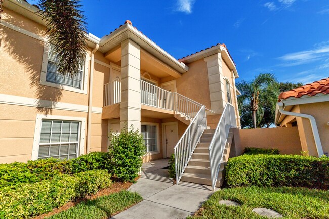 Building Photo - Seasonal Condo Available in Bonita Springs...