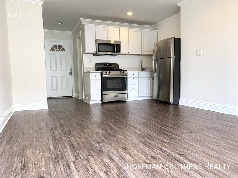 Building Photo - 101 Normandie Ave