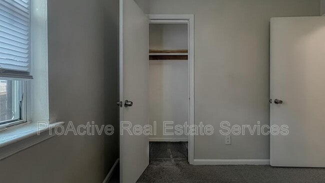 Building Photo - 4305 Tides Ct