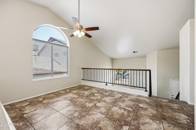 Building Photo - 5190 W Saragosa St