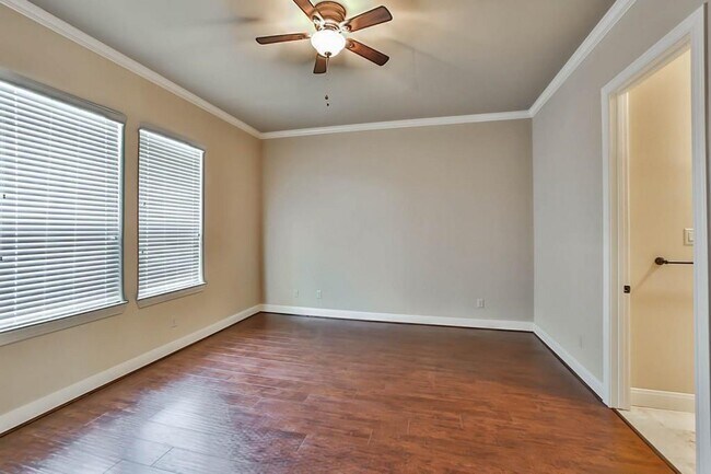 Building Photo - 11005 Upland River Dr