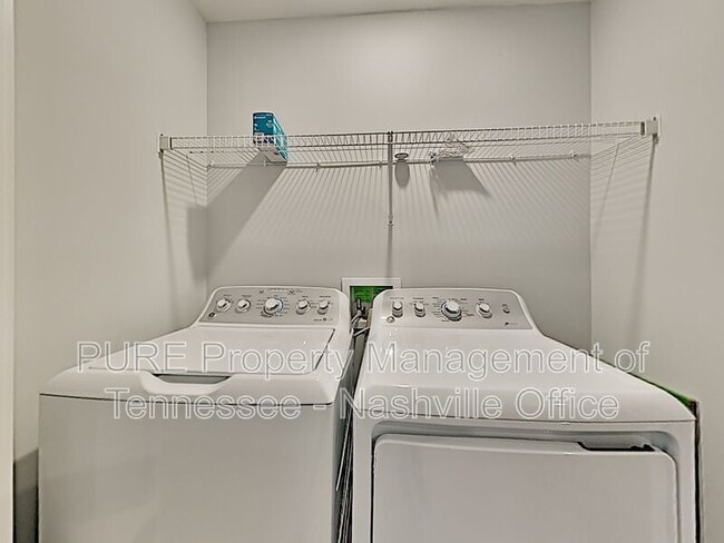 Building Photo - 4050 Gracious Dr