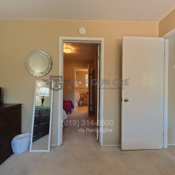 Building Photo - 8356 Via Sonoma