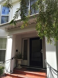 Building Photo - 515 N El Camino Real