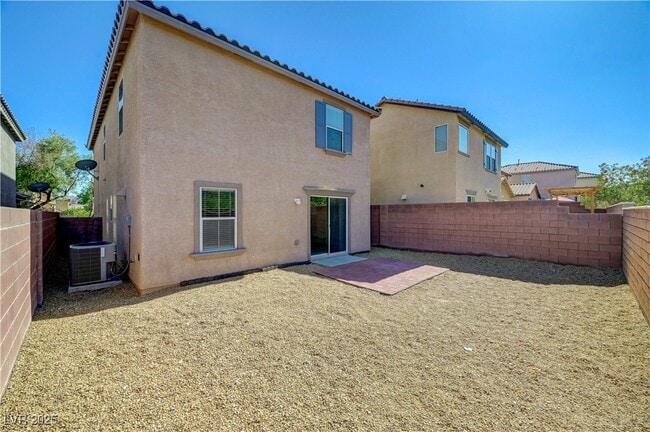 Building Photo - 9252 Valley Ranch Ave