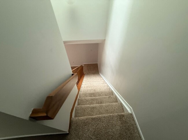 Building Photo - 43449 Arbor Way W
