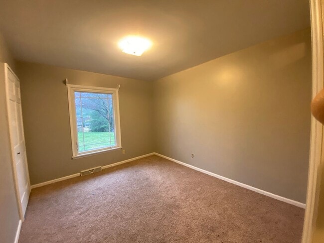 Building Photo - -TSC school District