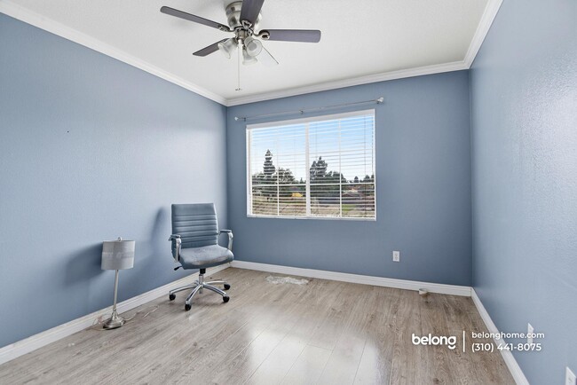 Building Photo - 7208 Paseo Del Rio